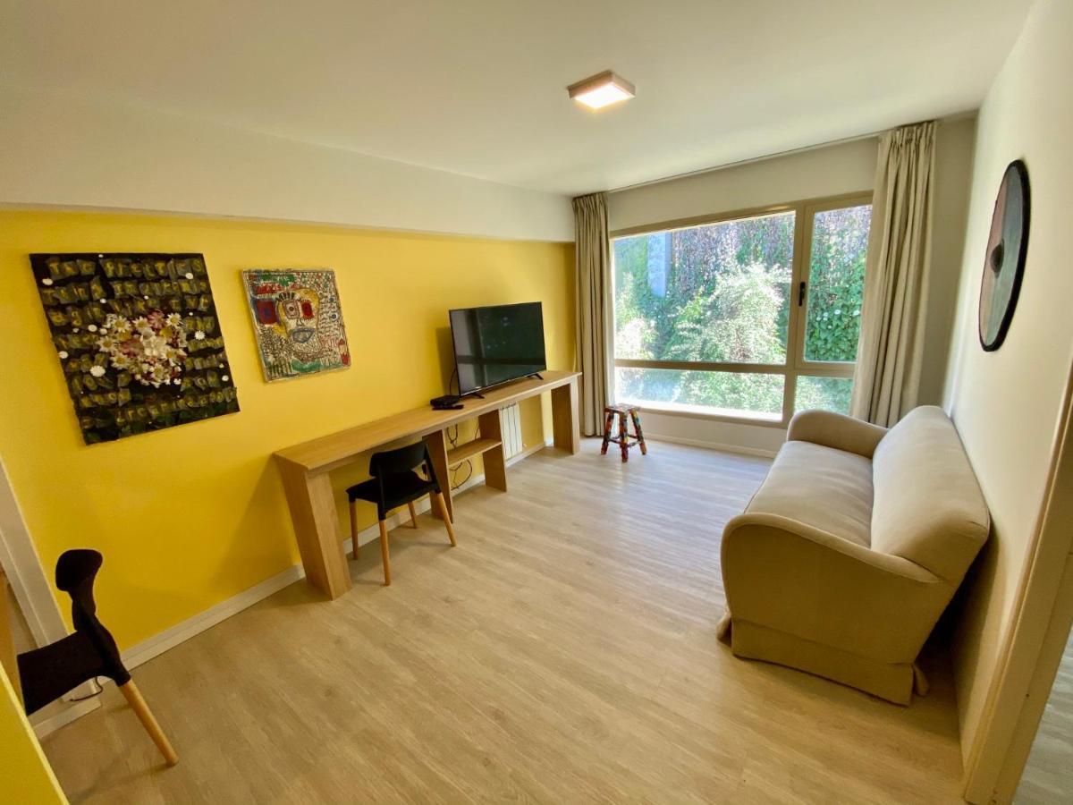 Mini Loft Departamentos Bariloche Apartment Bagian luar foto