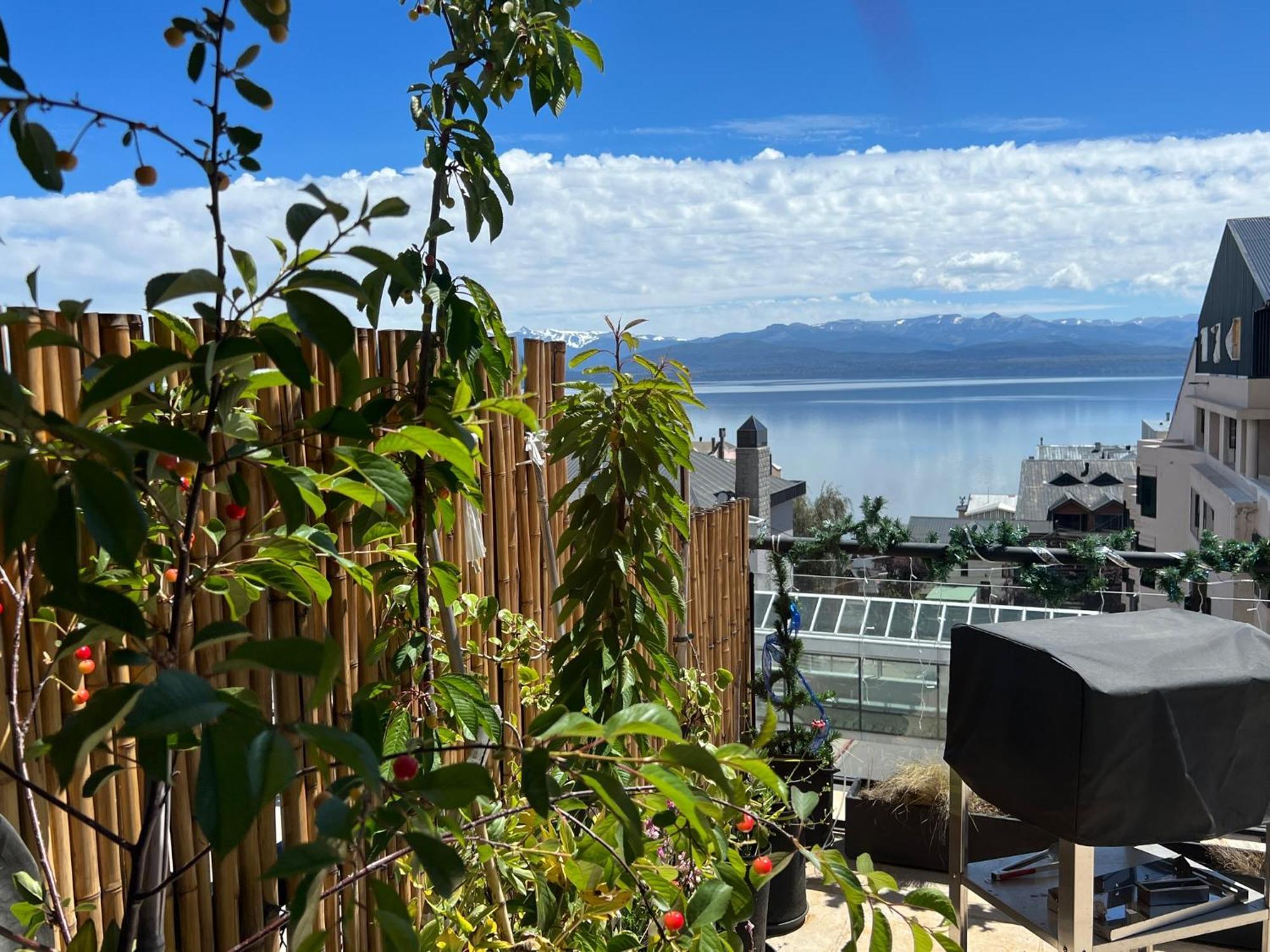 Mini Loft Departamentos Bariloche Apartment Bagian luar foto